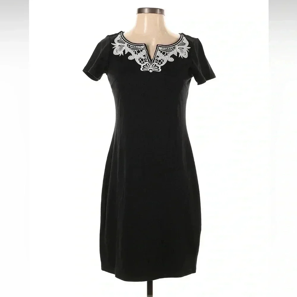 Talbots black dress, white embroidered sweetheart neckline, sz SP